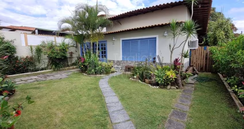 Linda casa na Orla da Pontinha - Araruama