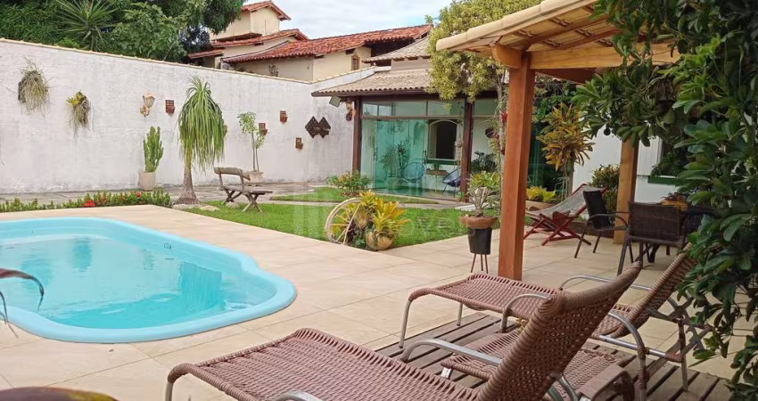 Casa com 3 Quartos sendo uma Suíte - Pontinha / Araruama