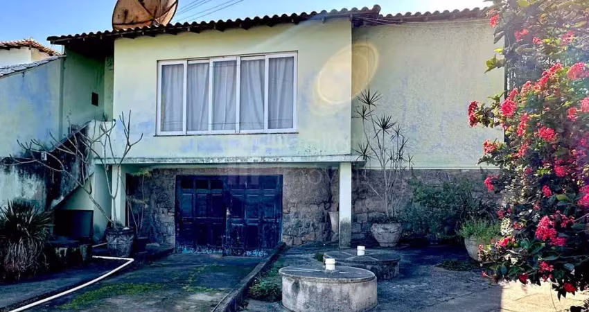 Casa com 3 quartos à venda na Vila Capri, Araruama 