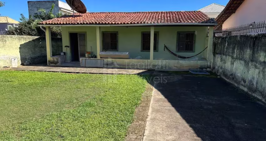 Casa com 3 quartos à venda na Vila Capri, Araruama 