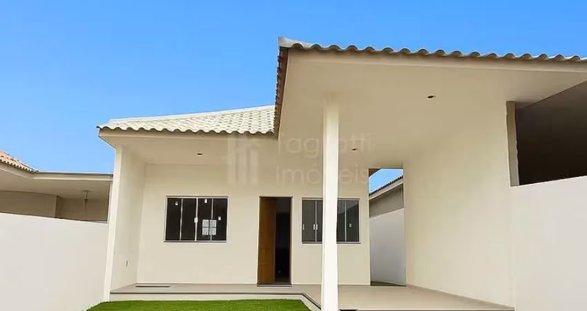 Casa com 3 quartos à venda no Parque Hotel, Araruama 