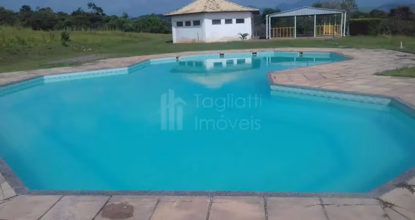 Excelente sítio situado na região da chatuba em araruama!