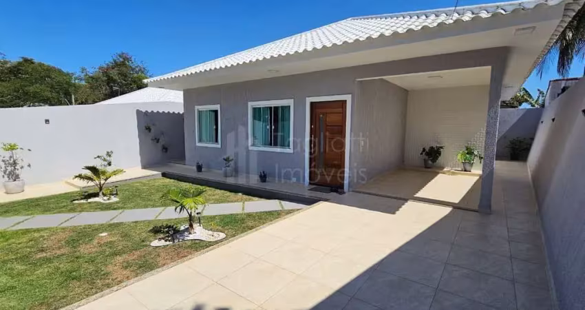 Casa com 3 quartos à venda no Parque Hotel, Araruama 