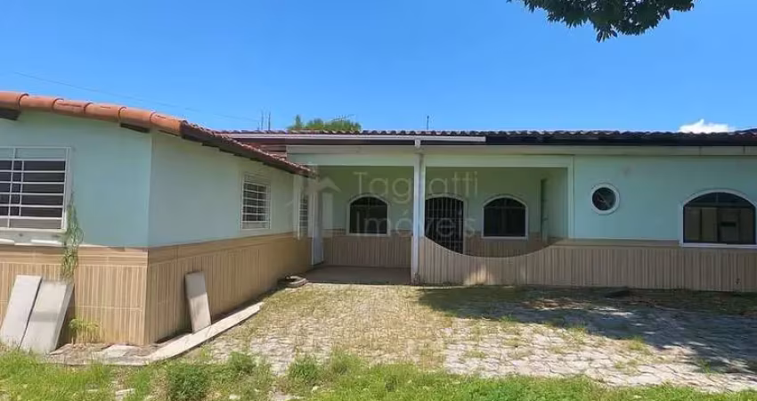 Casa com 2 quartos à venda em Parati, Araruama 