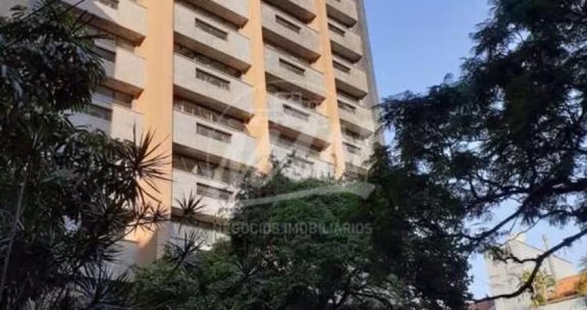 COBERTURA COMERCIAL  com 162m2 de área util, 14º andar, de frente, recepção e mais 2 salas amplas, cozinha, banheiro social, mezanino com 16m2,  banheiro e sacada, piso carpet novo. Prédio com portari