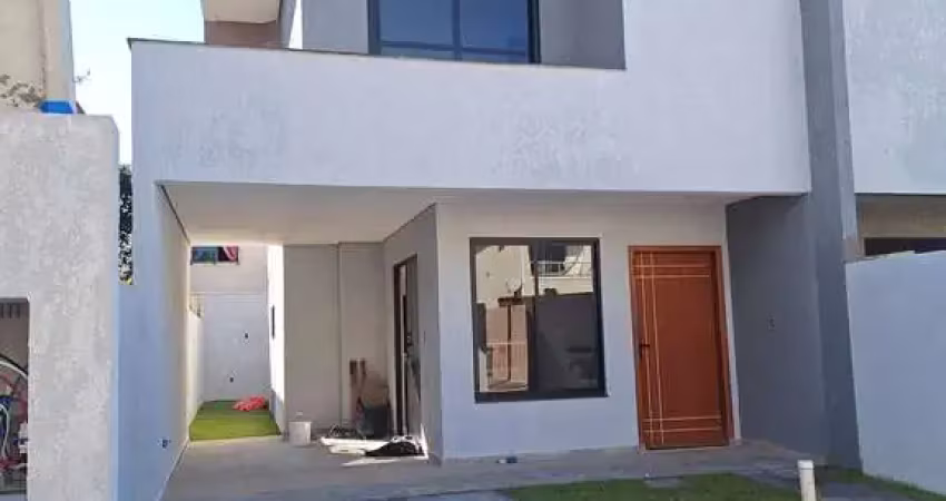 Sobrado com 120 m², nos ingleses á aproximadamente 4 km da praia dos ingleses em florianópolis.