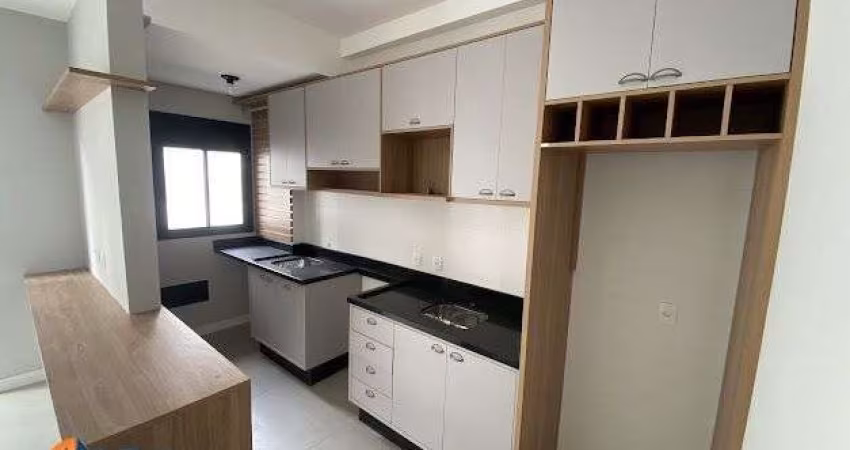 Apartamento com 65,54m², aproximadamente 750 metros da Praia da Cachoeira do Bom Jesus.