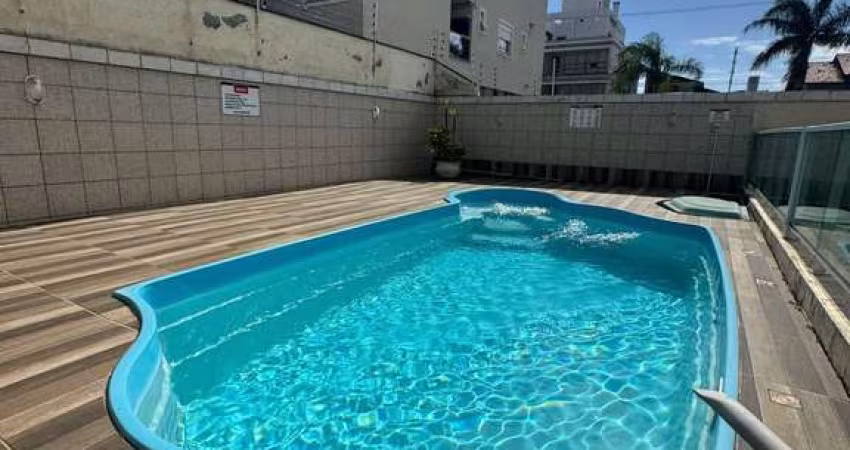 Apartamento com 90m² á aproximadamente 500 metros da Praia dos Ingleses.