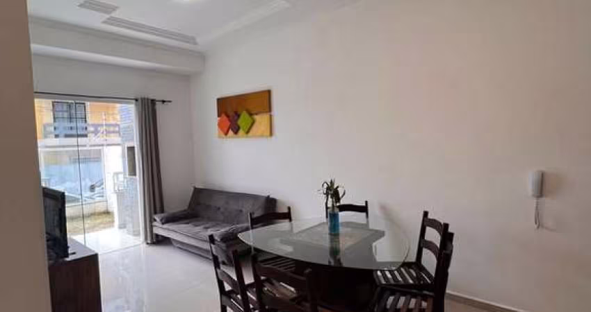 Apartamento Garden Mobiliado com 93m² á aproximadamente 400 metros da Praia dos Ingleses.