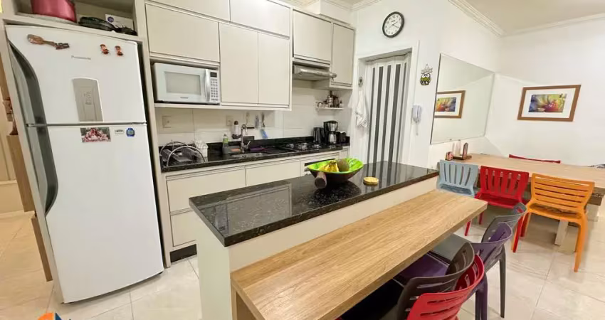 Apartamento amplo com 2 suítes, a 250 metros da  praia dos ingleses, florianópolis/sc.