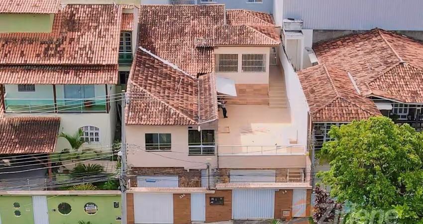 CASA DE 02 QUARTOS A VENDA NO BAIRRO SÃO JUDAS TADEU.