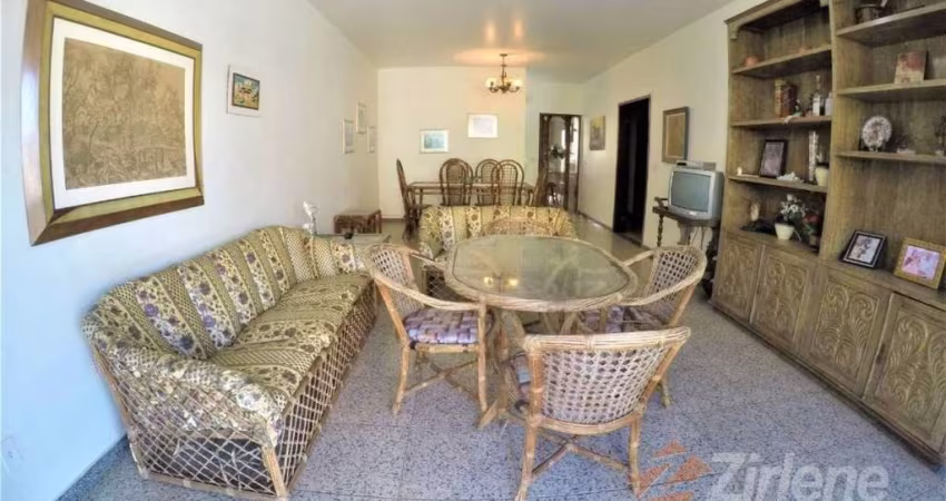 APARTAMENTO DE 148M² NA PRAIA DO MORRO...FRENTE PARA RUA.