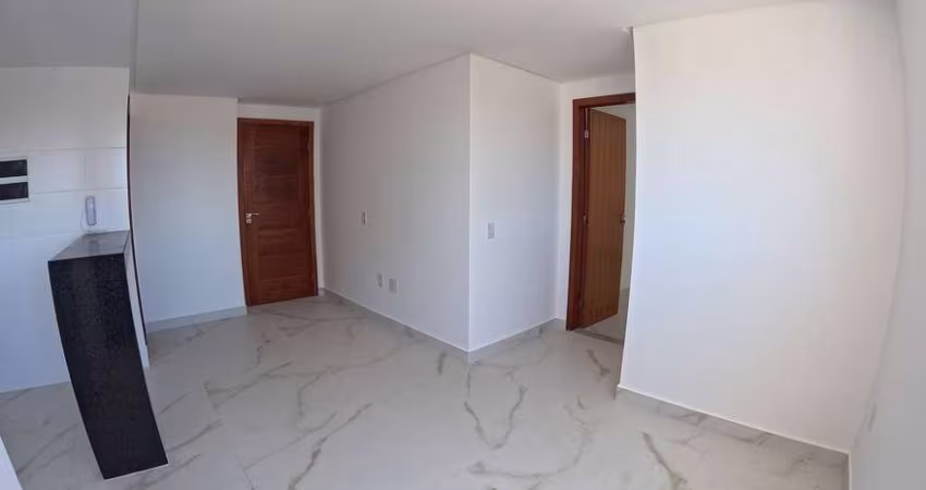 Apartamento de 1 Quarto com Suíte a 2 Quadras do Mar