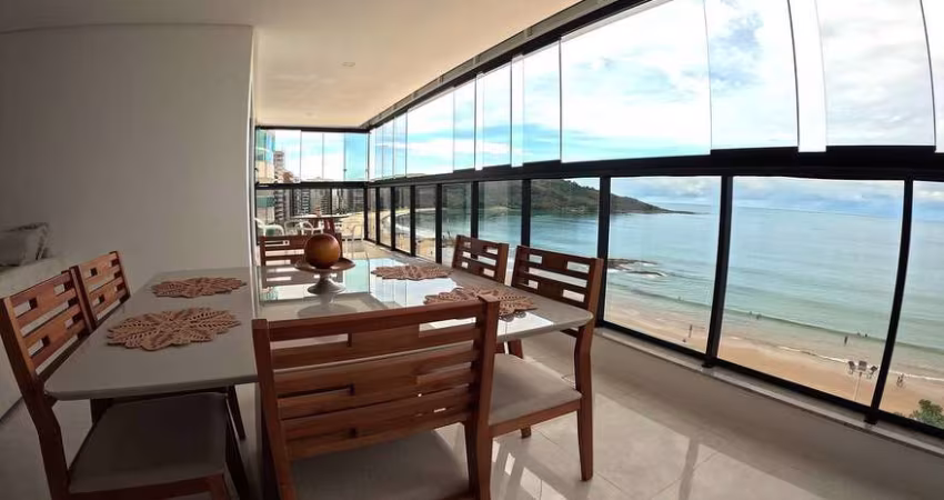 Apartamento alto padrão com 4 quartos com vista para o mar.