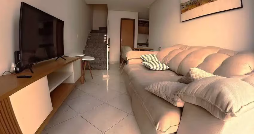 Oportunidade perfeita para você, casa duplex em condomínio