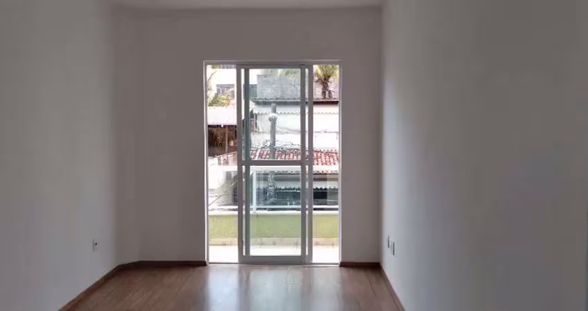 Apartamento com 2 dormitórios à venda, 70 m² por R$ 300.000,00 - São Pedro - Juiz de Fora/MG