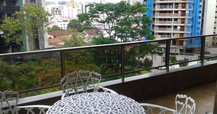 Apartamento com 4 dormitórios à venda, 260 m² por R$ 1.200.000 - Centro