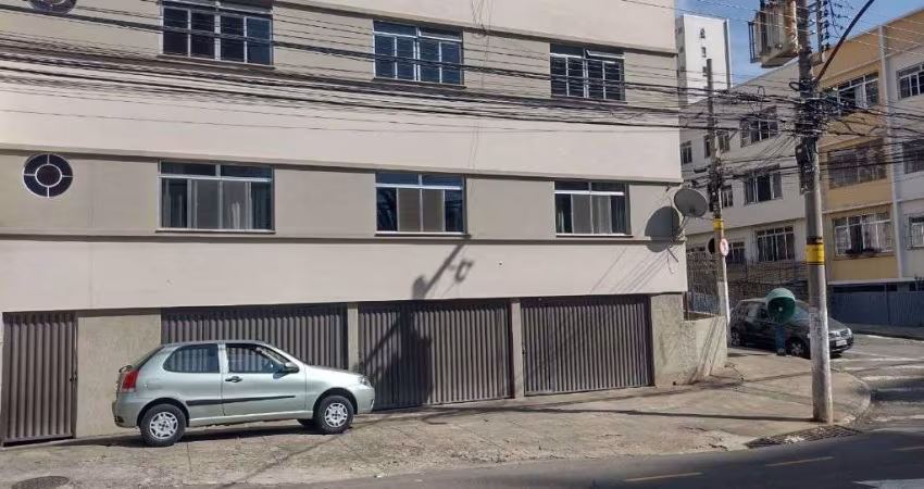 Apartamento com 3 dormitórios à venda por R$ 440.000,00 - Centro - Juiz de Fora/MG