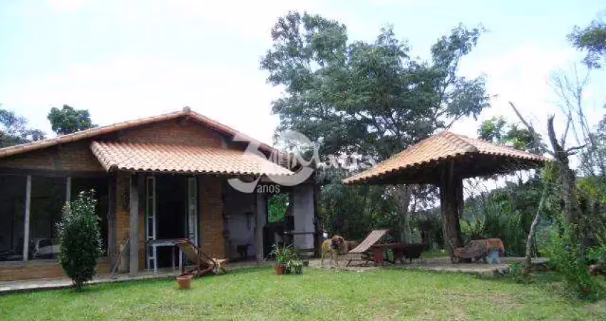 Sítio com 3 dormitórios à venda, 65000 m² por r$ 1.200.000 - conceição de ibitipoca - lima duarte