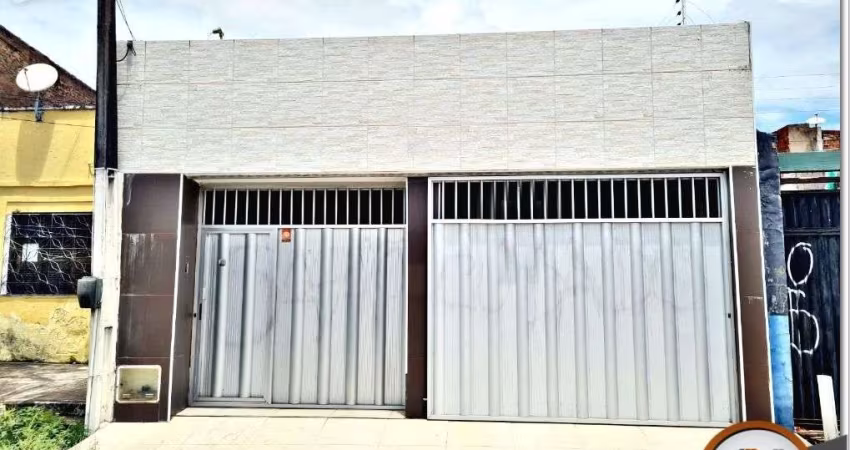 Casa com 3 dormitórios à venda, 134 m² por R$ 390.000,00 - Montese - Fortaleza/CE
