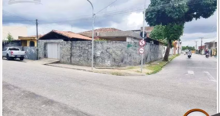 Casa com 3 quartos à venda na Rua Saudade, Montese, Fortaleza