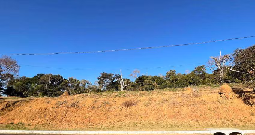 Terreno com 1100 m², no Village Salvaterra - Juiz de Fora - MG
