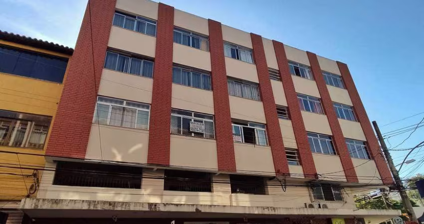 Apartamento com 3 quartos, no Alto dos Passos - Juiz de Fora - MG