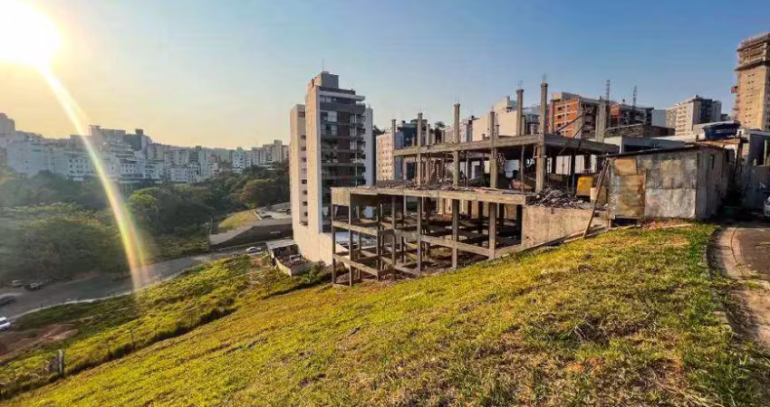 Terreno com localização maravilhosa, no condomínio estrela sul!