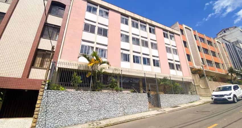 Apartamento com 03 quartos, no Vale do Ipê