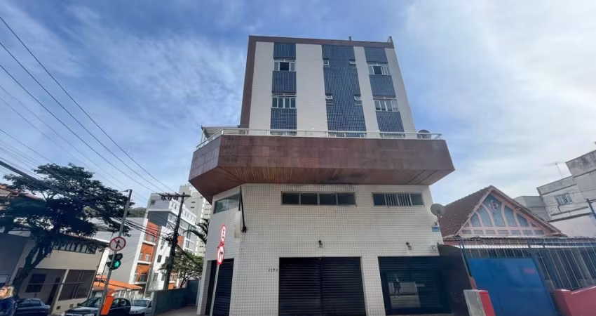 Cobertura duplex com 03 quartos, no São Mateus.