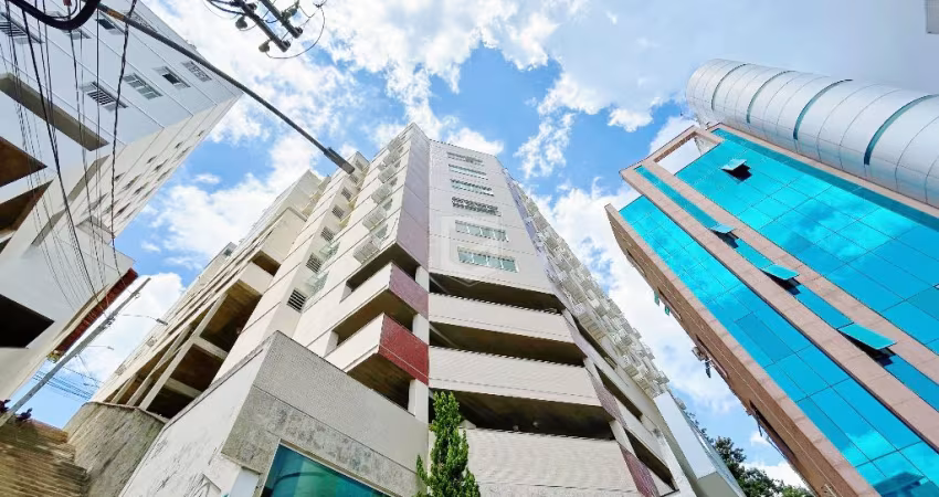 Sala comercial com vaga e no Centro!