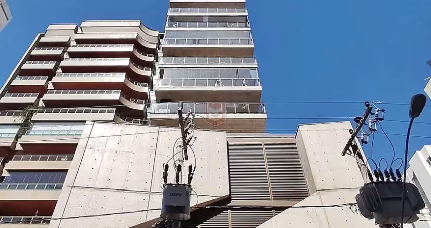 Apartamento com 4 quartos à venda no Centro, Juiz de Fora 
