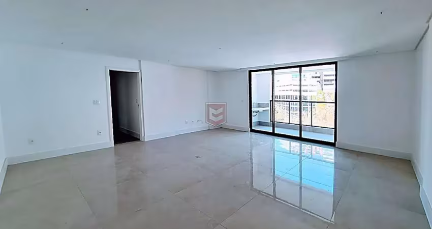 Apartamento com 4 quartos à venda no Granbery, Juiz de Fora 