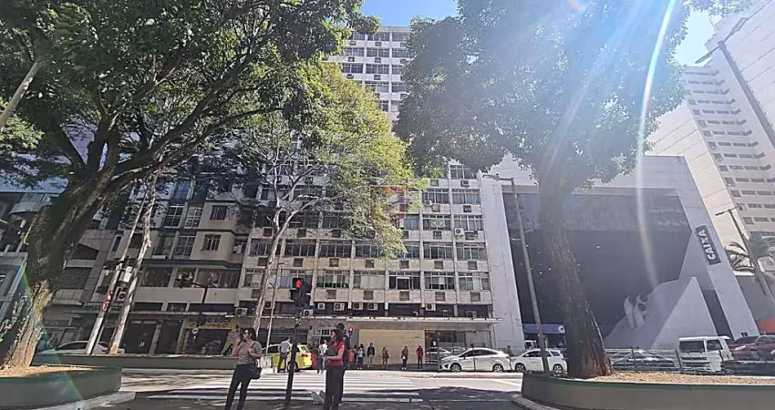 Sala comercial à venda na Avenida Barão do Rio Branco, Centro, Juiz de Fora