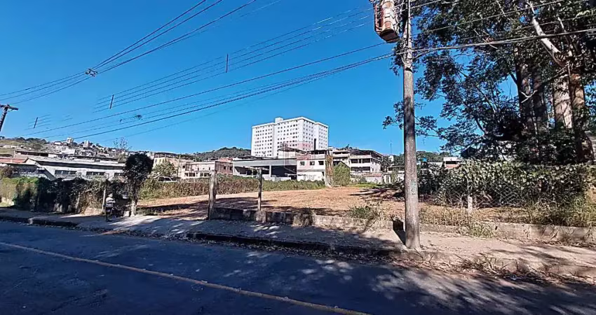 Terreno à venda na Avenida Darcy Vargas, São Geraldo, Juiz de Fora