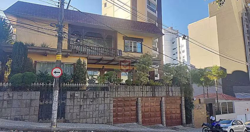 Casa com 5 quartos à venda no Santa Helena, Juiz de Fora 