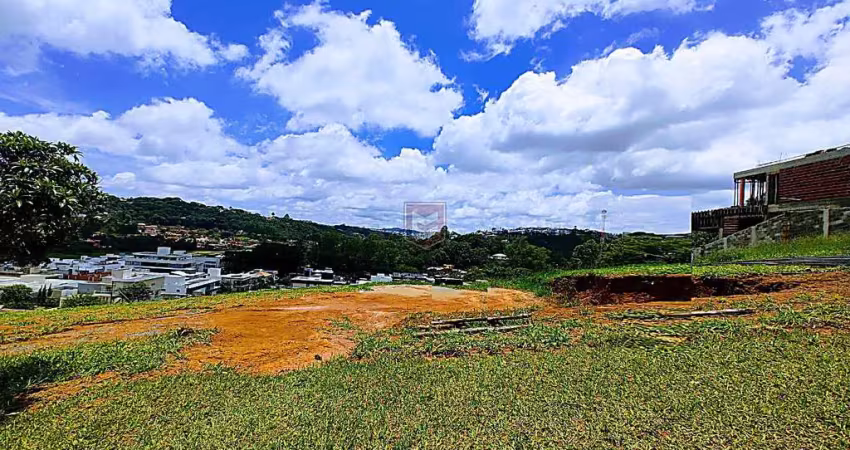 Terreno em condomínio fechado à venda na Rua Comandante Alvim G. de Araújo, Residencial Alvim, Juiz de Fora