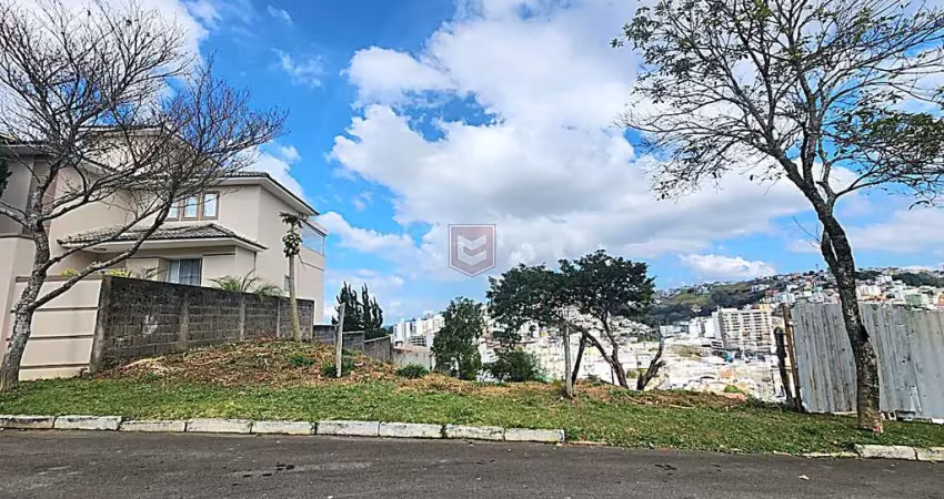 Terreno em condomínio fechado à venda no São Pedro, Juiz de Fora 