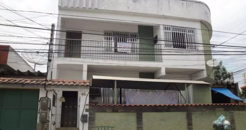 Casa à venda por 200 mil, 2 quartos, 1 vaga, jardim catarina- são gonçalo/rj |