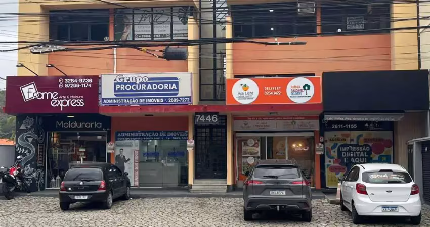Sala comercial para alugar na Estrada Francisco da Cruz Nunes, Piratininga, Niterói