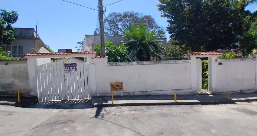 Casa residencial em itacoatiara, niterói - 3 quartos, 4 vagas, 246 m² para aluguel