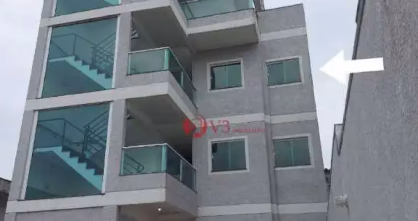 Apartamento 2 dormitórios a 700 metros metrô patriarca