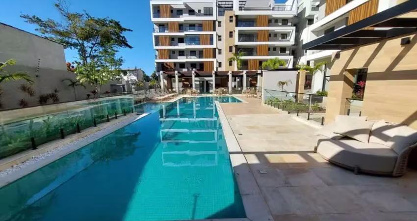 Linda cobertura nova na praia da Enseada a 70 metros da Praia!