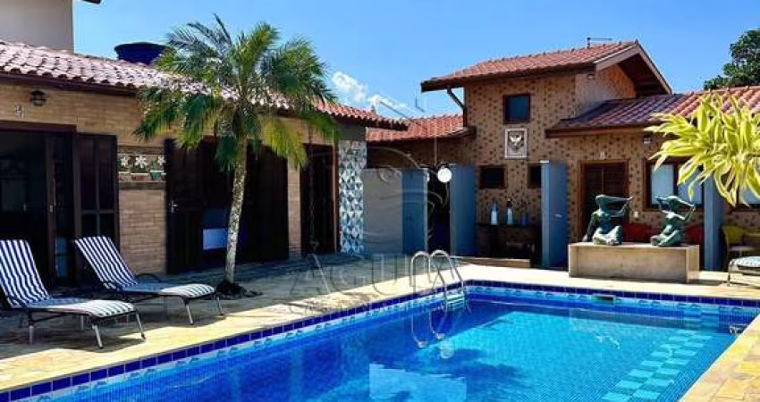 Linda pousada em excelente localização em Ubatuba!