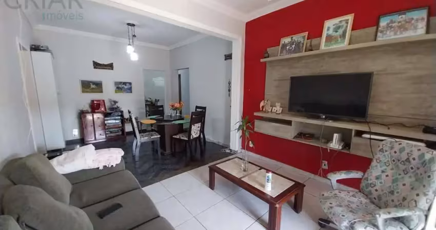 Casa para Venda em Belo Horizonte, Glória, 4 dormitórios, 1 banheiro, 4 vagas