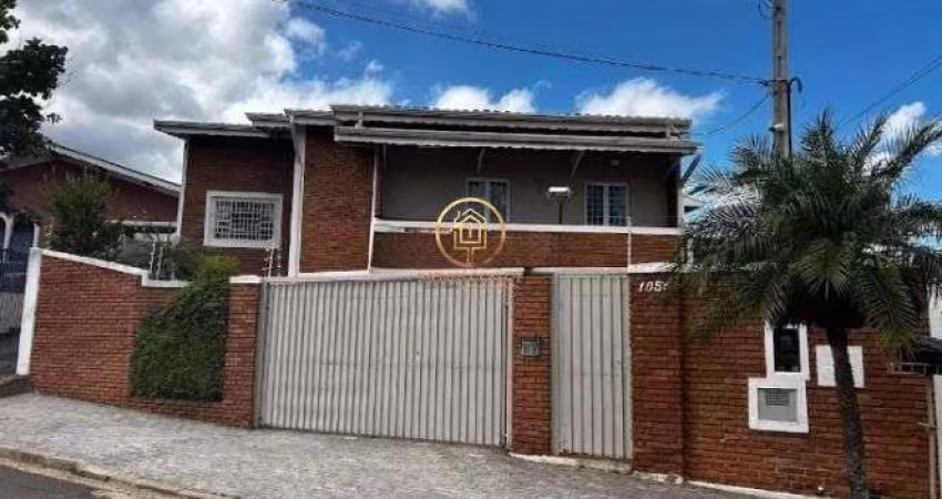 Sobrado a venda com 3 dormitórios, sendo uma suíte no bairro Jardim Boa Esperanç