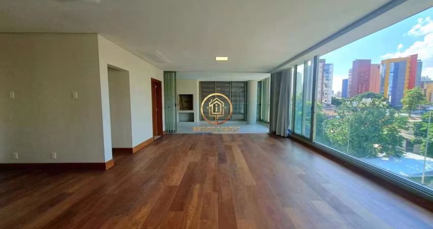 Apartamento à venda de 257m², com 3 dormitórios e no Cambuí em Campinas/SP
