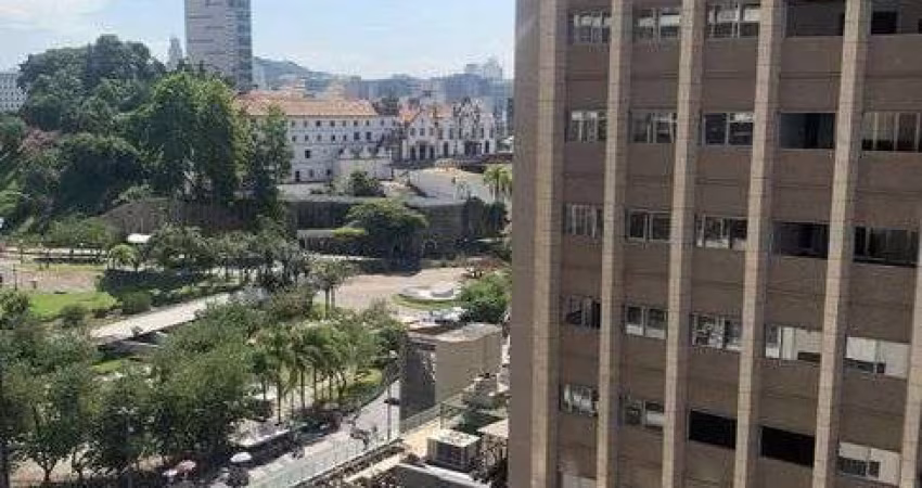 Alugo ou vendo  2 salas juntas com 2 vagas no centro RJ 54 m2