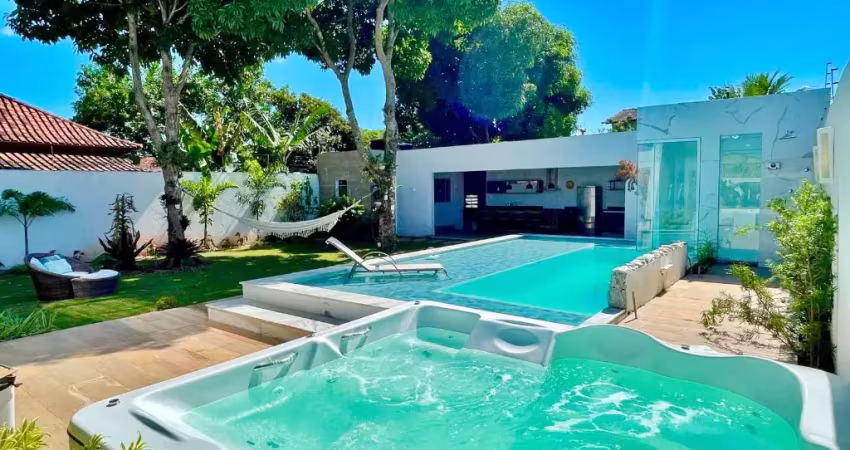 Vendo casa com 5 quartos sendo 4 suites rio das ostras