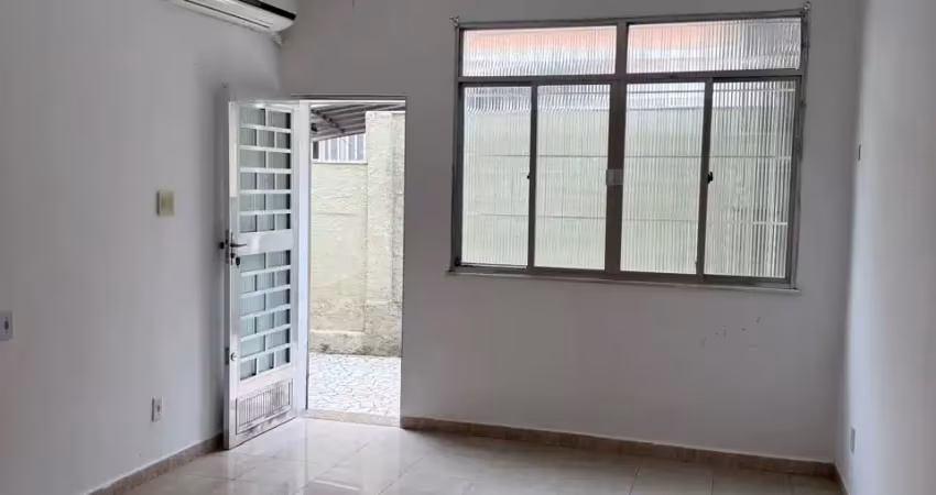 Casa em condomínio fechado com 2 quartos à venda na Rua Fagundes Varela, 515, Piedade, Rio de Janeiro